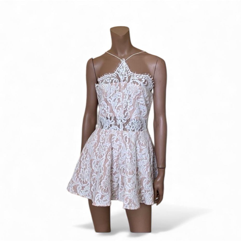 L’atiste Ivory Lace Halter Romper M